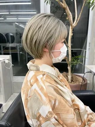 ショート カラー 華 /ショート/ボブのヘアスタイル