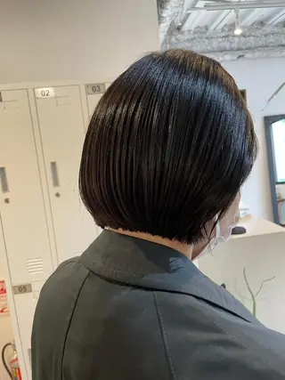 ショート REONA🪽✨薬院 レイヤーカット🫧のヘアスタイル