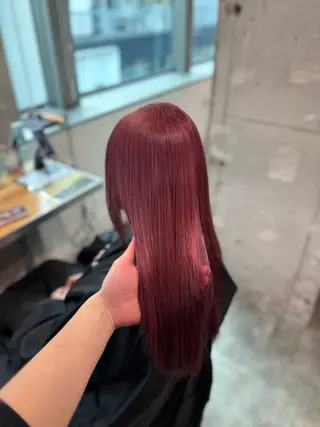 ロング カラー 透明感ベージュ/ レイヤー縮毛矯正のヘアスタイル