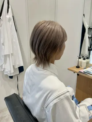 ショート カラー 黒阪 なみのヘアスタイル