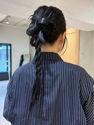 ロング レイヤーカット/ 透明感ベージュ モカのヘアスタイル