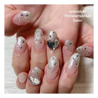 ミディアム ネイル 🐾enen style 🐾のネイルデザイン
