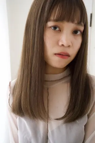 ロング カラー fio マナミのヘアスタイル
