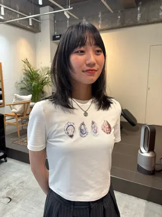 ミディアム 永田 愛莉のヘアスタイル