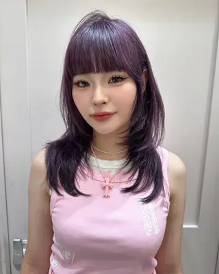 ミディアム カラー ヘアアレンジ karin ボブハイトーンのヘアスタイル