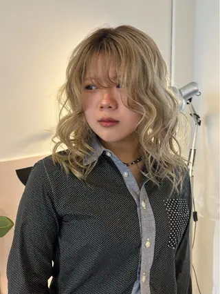 ミディアム ナナ 福岡美容室のヘアスタイル