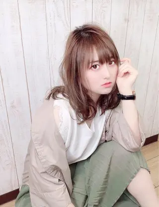 ミディアム カラー revanz  revanz のヘアスタイル