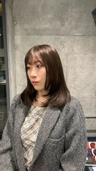 セミロング カラー 透明感カラー/縮毛/ chino🍀のヘアスタイル