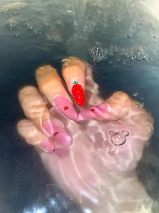 ロング カラー ネイル tetty nailsalonのネイルデザイン