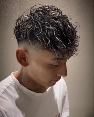 カラー パーマ メンズ 守屋 智紀のヘアスタイル
