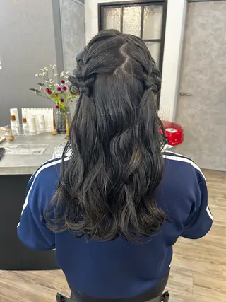 ロング ヘアアレンジ ブリーチ/ヘアセット 🪞🌙minamiのヘアスタイル