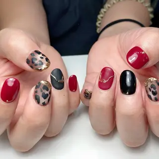 ネイル Legit nail salonのネイルデザイン