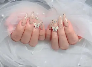 ネイル Lenie Kabukichoのネイルデザイン