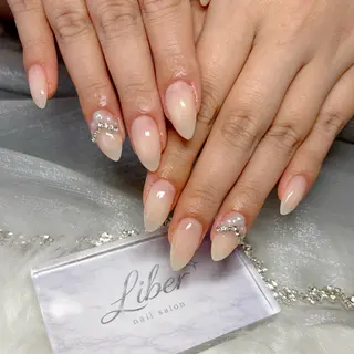 ネイル Liber リベルのネイルデザイン