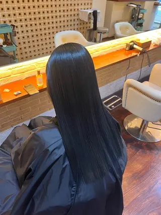 カラー CoCoon sayuのヘアスタイル