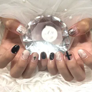 ネイル 🌈 Laule'aのネイルデザイン