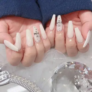 ネイル HIN NAILのネイルデザイン