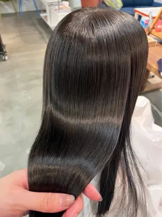 ロング カラー 新井 昌幸のヘアスタイル