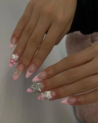 ネイル Sora nail 長さ出し専門店のネイルデザイン