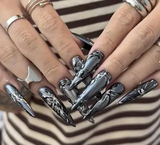 ネイル エリ🫧 nail池袋東口のネイルデザイン