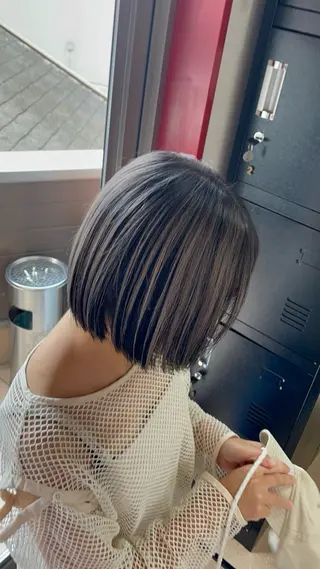 ショート カラー 中嶋 颯和のヘアスタイル