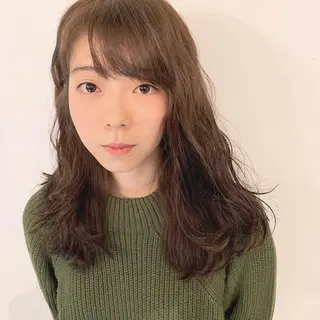 セミロング カラー 中川 竜誠のヘアスタイル