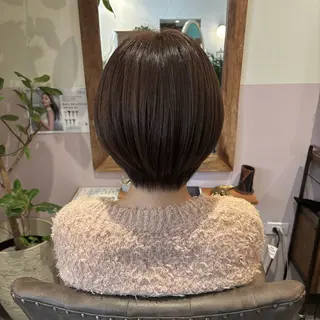 ショート カラー Dille RENAのヘアスタイル