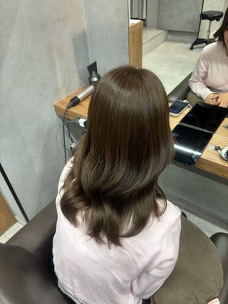 セミロング 🤍艶モテカラー♡ ブラウン🤍Rimiのヘアスタイル