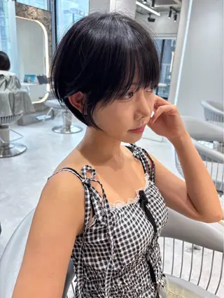 ショート 佐渡優 365連勤する美容師のヘアスタイル