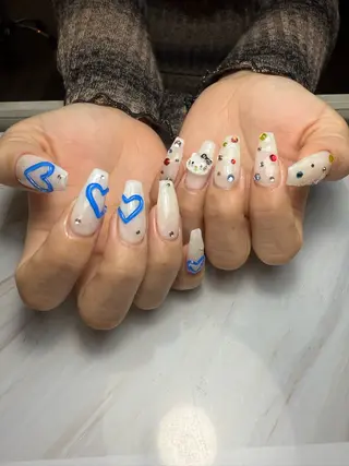 ネイル akina nailsのネイルデザイン