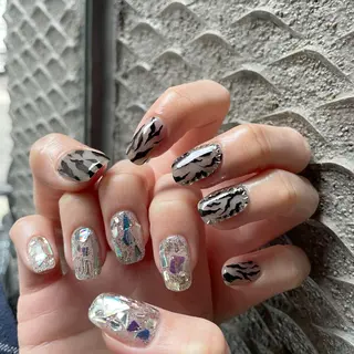 ネイル マツエク・マツパ M. Shihoのネイルデザイン
