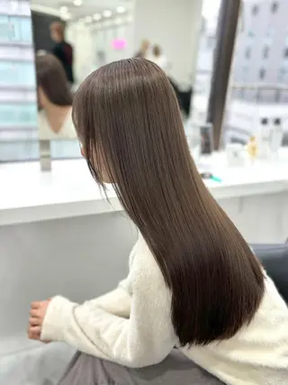 カラー 赤み消し🏹上品甘め トレンドカラー/横浜のヘアスタイル