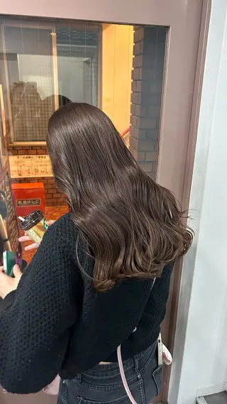 ロング カラー 艶髪✖️ハイトーン 🫧YURIA🫧のヘアスタイル