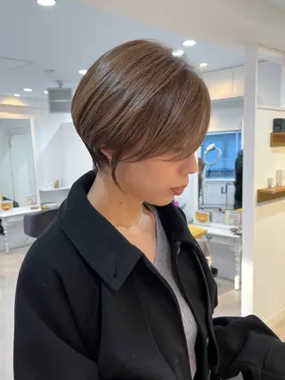 ショート 植松 茜のヘアスタイル