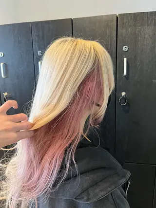 ロング 水戸/ブリーチカラー 中山りくのヘアスタイル