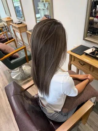 ロング カラー Felice Erikaのヘアスタイル