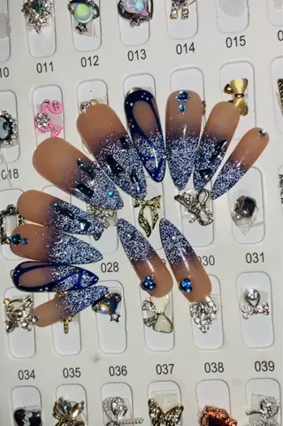 ネイル HandSnail 座間ネイルサロンのネイルデザイン