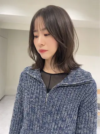 ミディアム カラー 大塚 加奈恵のヘアスタイル