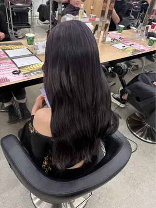 ロング miku/ラベンダー 透明感カラー🪻❤︎のヘアスタイル