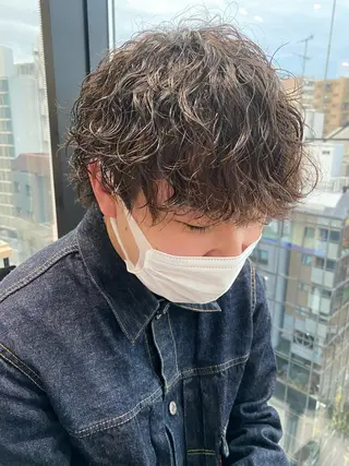 パーマ メンズ 似合う髪型見つけます AYAKAのヘアスタイル
