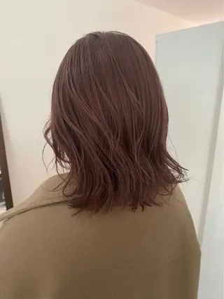 ミディアム ili 梅田のヘアスタイル