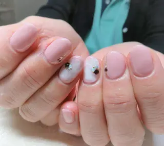ネイル 下吹越 佳子　のネイルデザイン