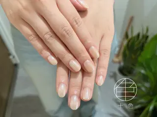 ネイル 十色 Saoriのネイルデザイン