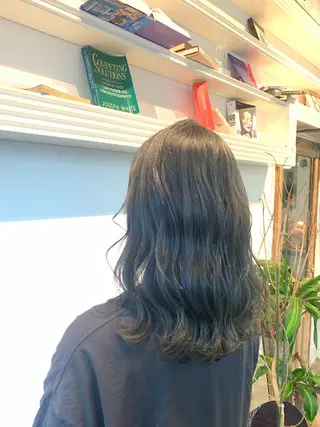 セミロング 大宮/山口 竣也のヘアスタイル