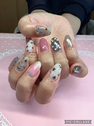 ネイル 早川 真理のネイルデザイン