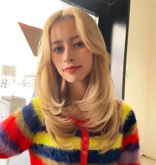 ミディアム 韓国✖️網紅🖤 パーマYURIYAのヘアスタイル