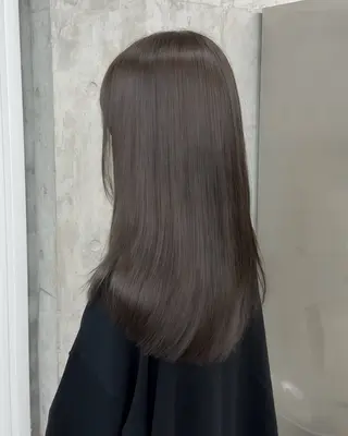 ロング カラー 高橋大樹/グレー ジュ/ブリーチなしのヘアスタイル