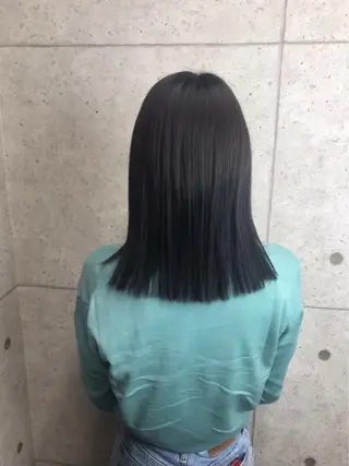 ミディアム 吉田 涼二のヘアスタイル