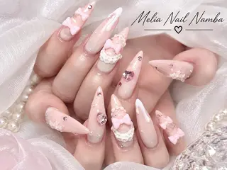 ネイル Melia Nailsのネイルデザイン