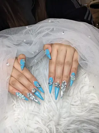 ネイル Queen Nail 研修生のネイルデザイン